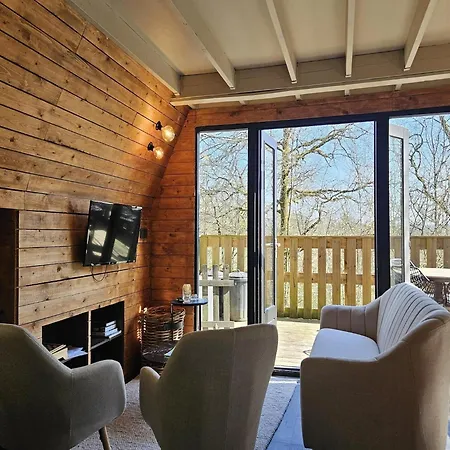 Elegant Getaway In Ardennes Chalet