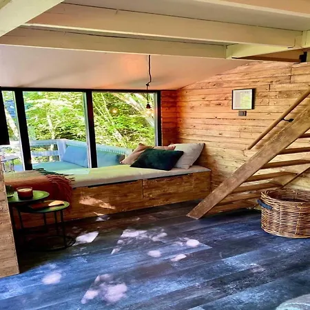 Elegant Getaway In Ardennes