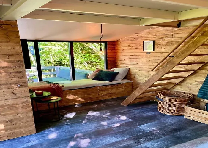 Elegant Getaway In Ardennes